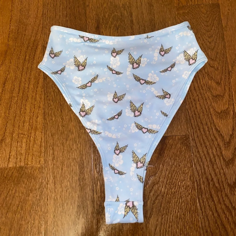 NWOT FRANKIES BIKINIS Estella Bikini Bottom- baby blue